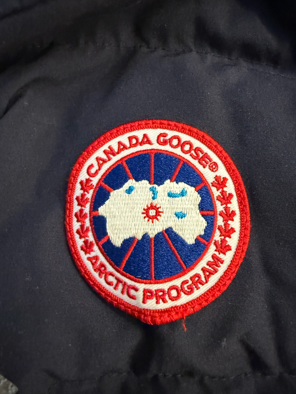 Canada Goose Shelburne Parka - Picture 5 of 5